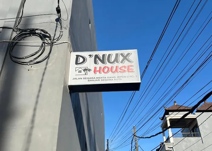 D Nux House ゲストハウス *